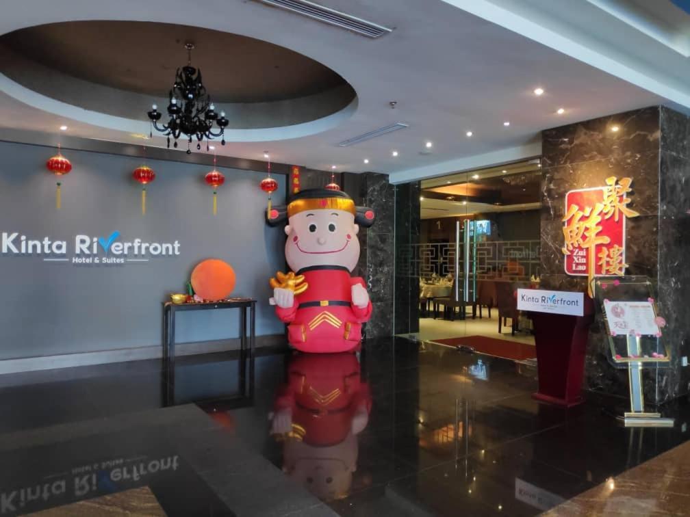 คินตา ริเวอร์ฟรอนท์ โฮเต็ลแอนด์สวีทส์ Hotel อิโปห์ ภายนอก รูปภาพ